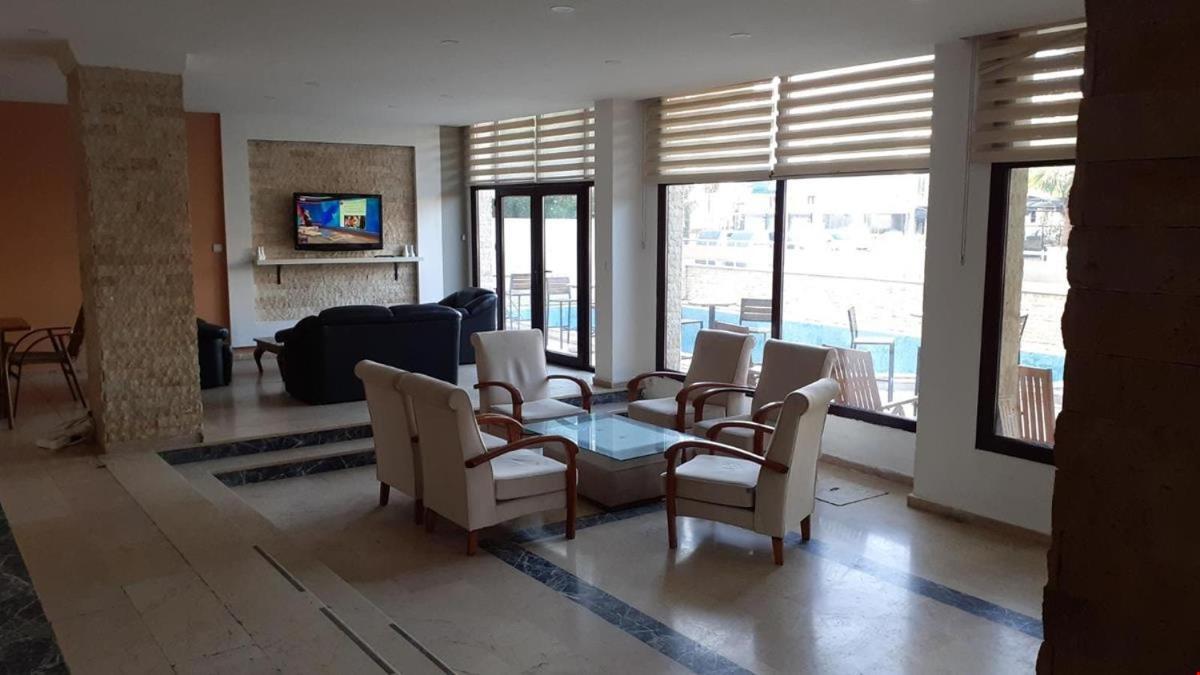 Eliba Otel Cesme Exterior photo
